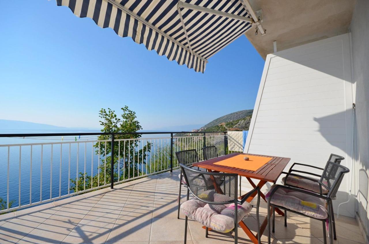 Apartments Marija Ivana Senj  Luaran gambar
