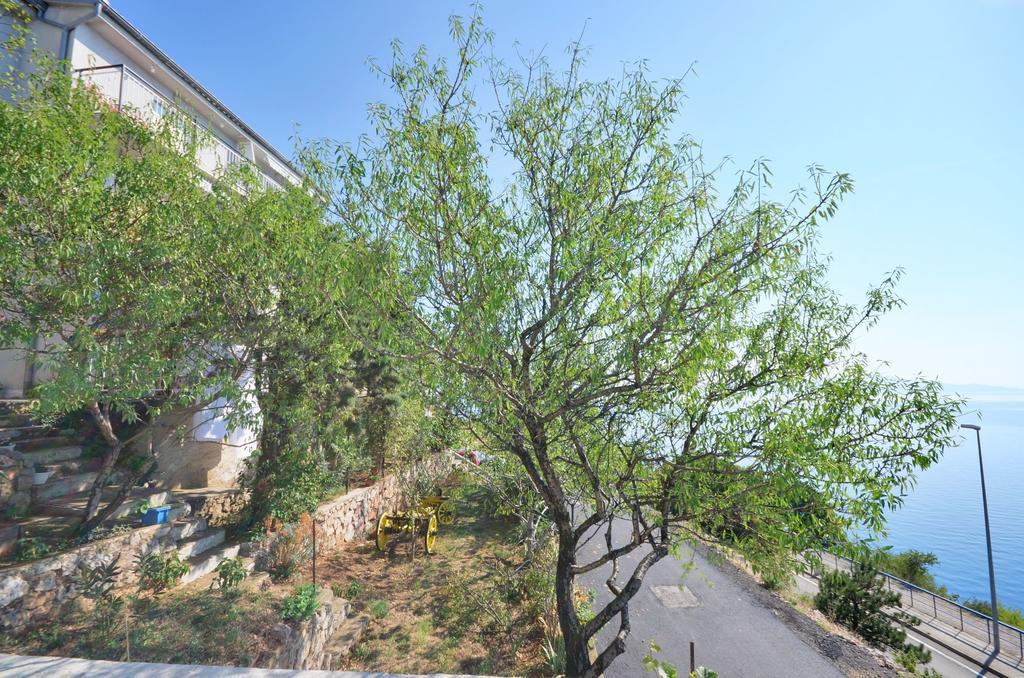 Apartments Marija Ivana Senj  Luaran gambar
