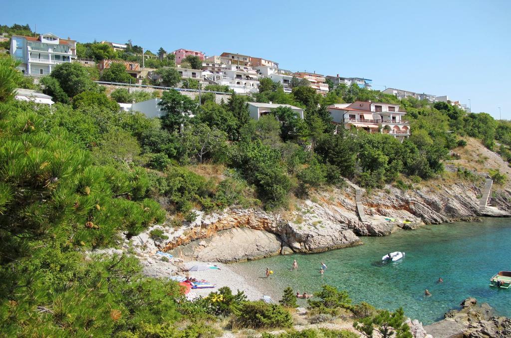 Apartments Marija Ivana Senj  Luaran gambar
